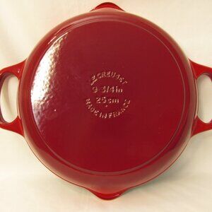 Le Creuset 9.75 Signature Cast Iron DeepGrill Pan,  Flame